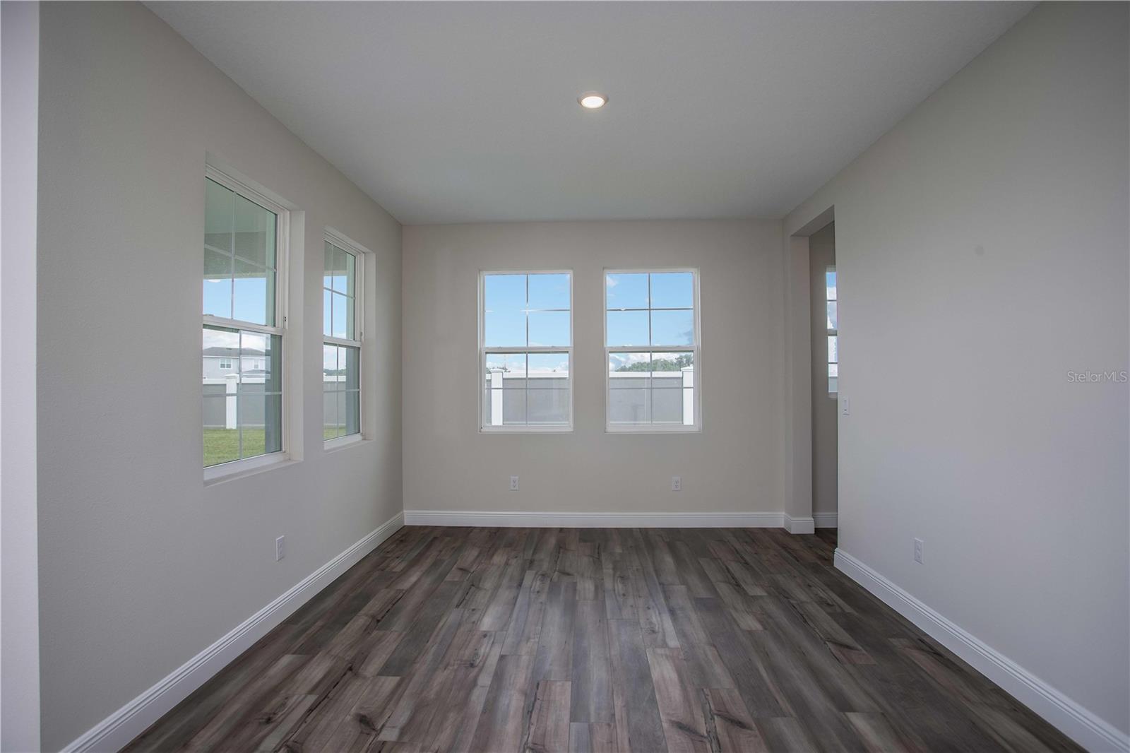 Image 6 of 19 For 14403 Meadow Bird Avenue