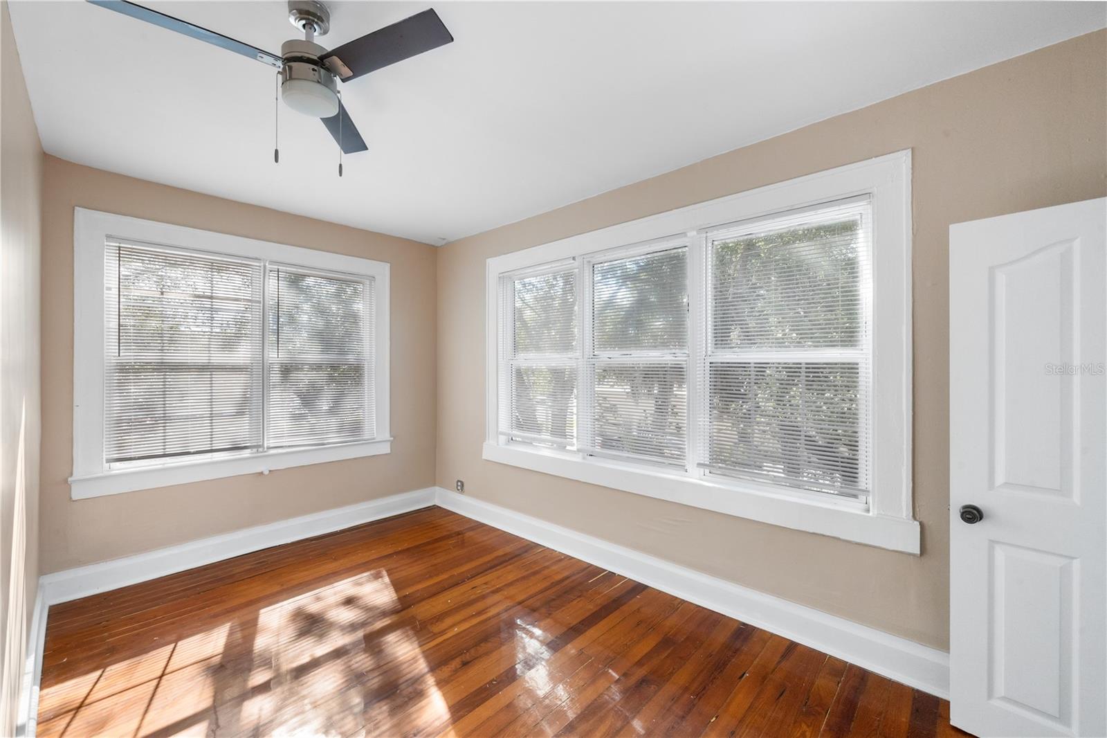 Image 16 of 23 For 304 North Westland Avenue  1