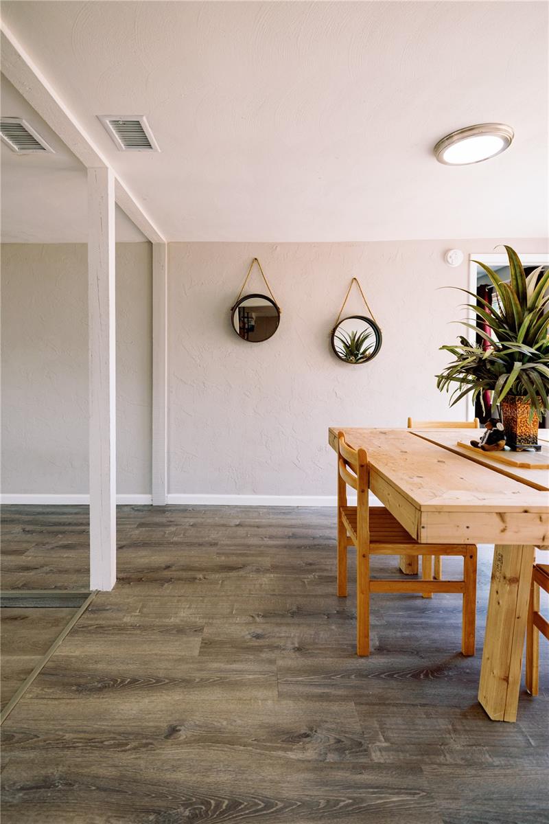 Image 10 of 30 For 3449 Springfield Drive