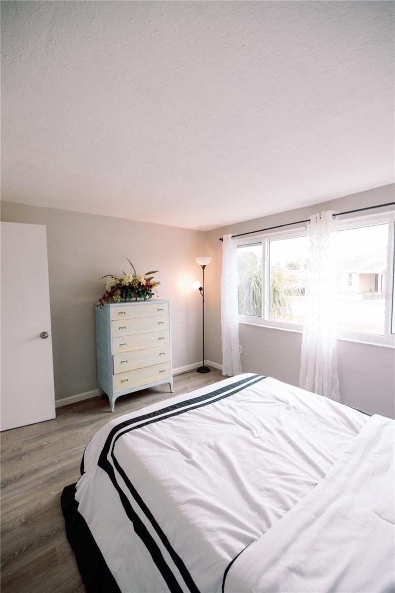 Image 16 of 30 For 3449 Springfield Drive