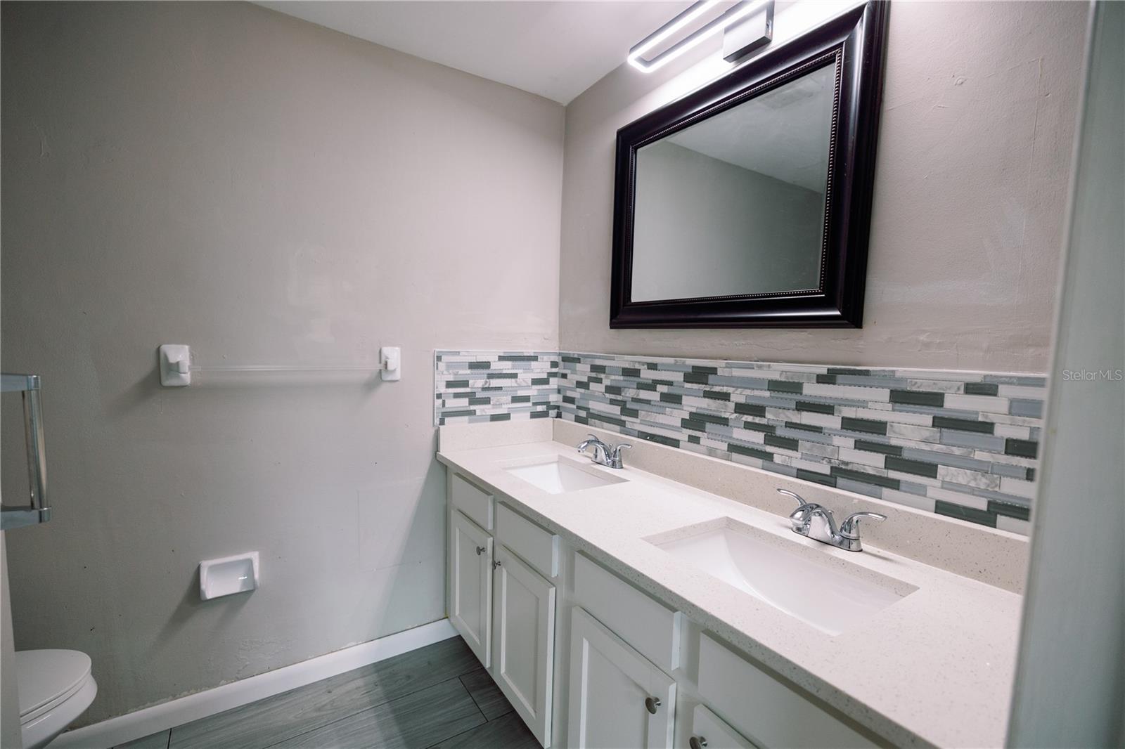 Image 22 of 30 For 3449 Springfield Drive