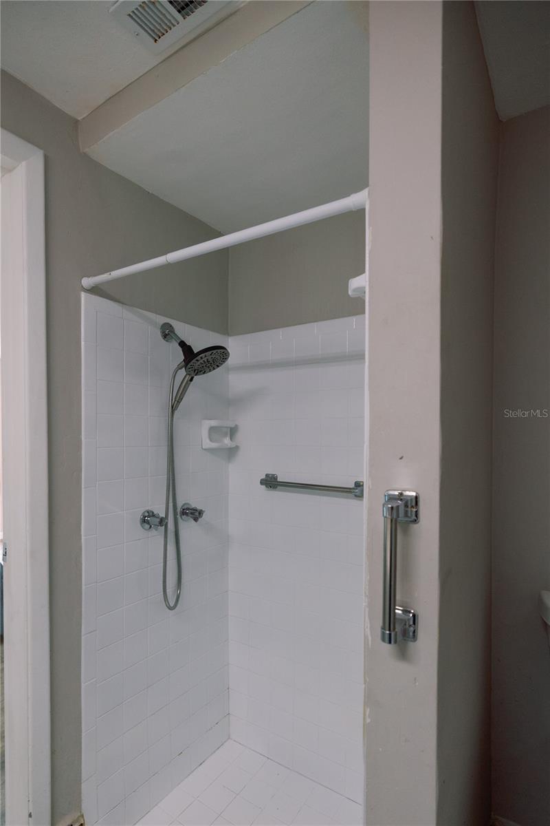 Image 23 of 30 For 3449 Springfield Drive