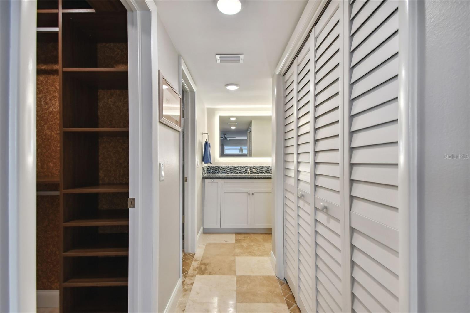 Image 21 of 45 For 5000 Gulf Boulevard 704