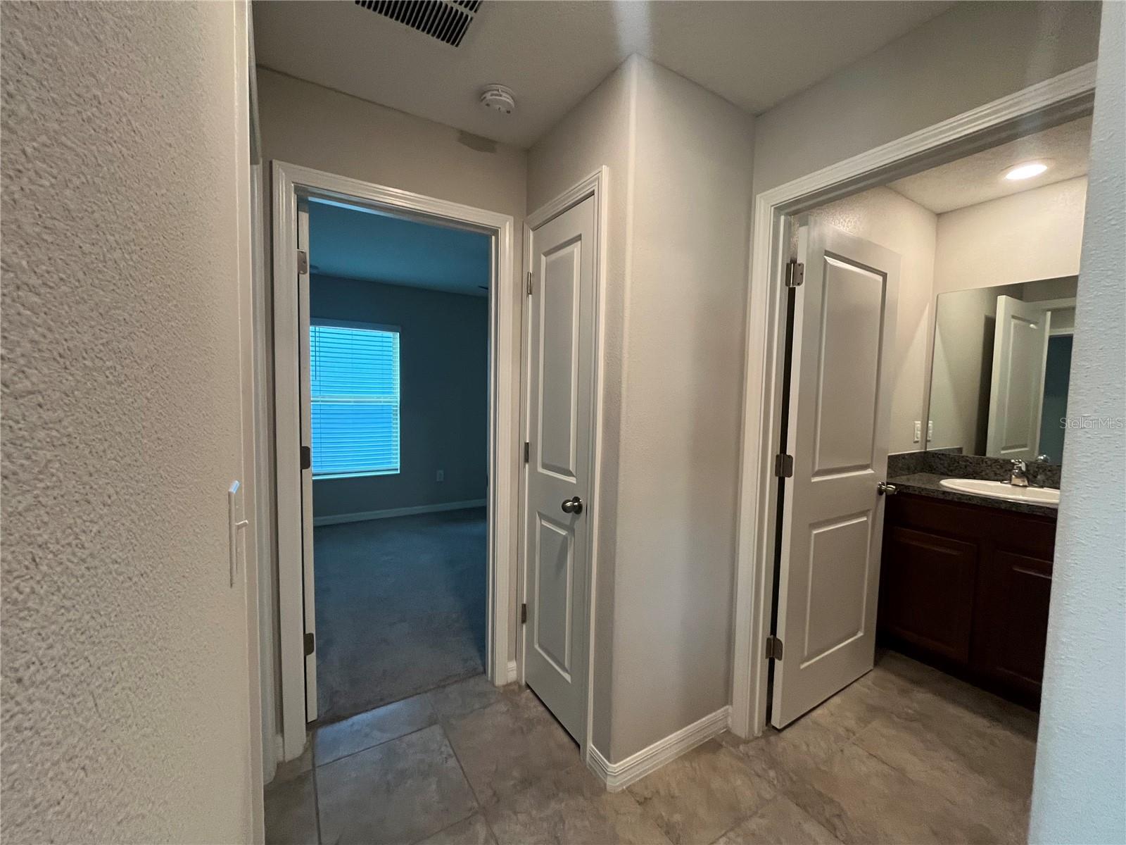 Image 21 of 28 For 7211 Ozello Trail Ave