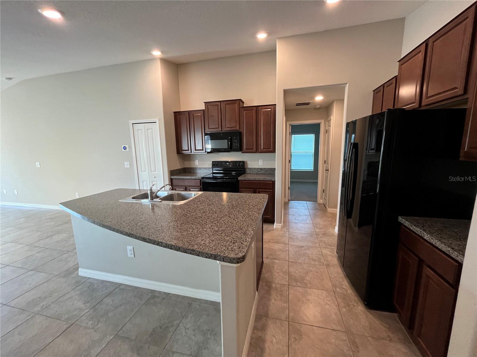 Image 6 of 28 For 7211 Ozello Trail Ave