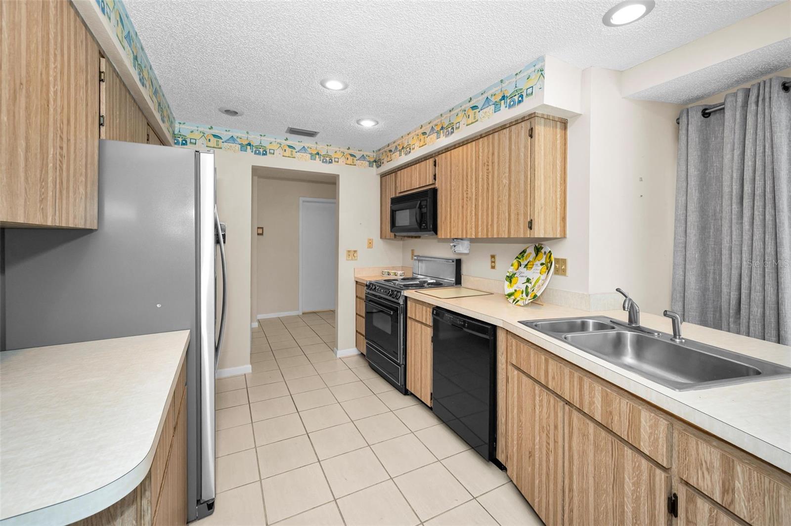 Image 19 of 53 For 3213 Sandy Ridge Drive