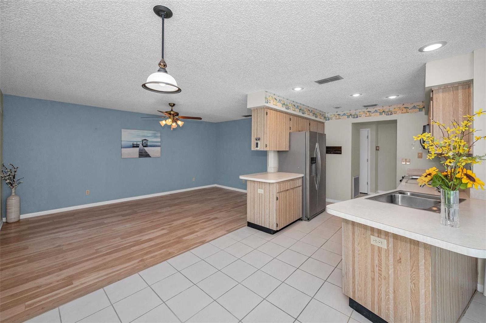 Image 24 of 53 For 3213 Sandy Ridge Drive