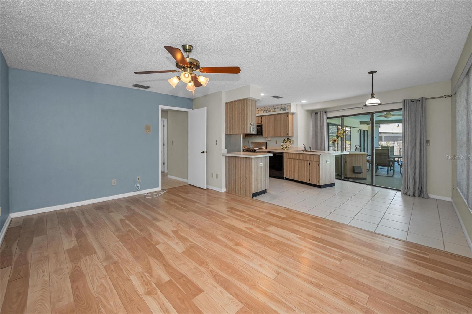 Image 31 of 53 For 3213 Sandy Ridge Drive