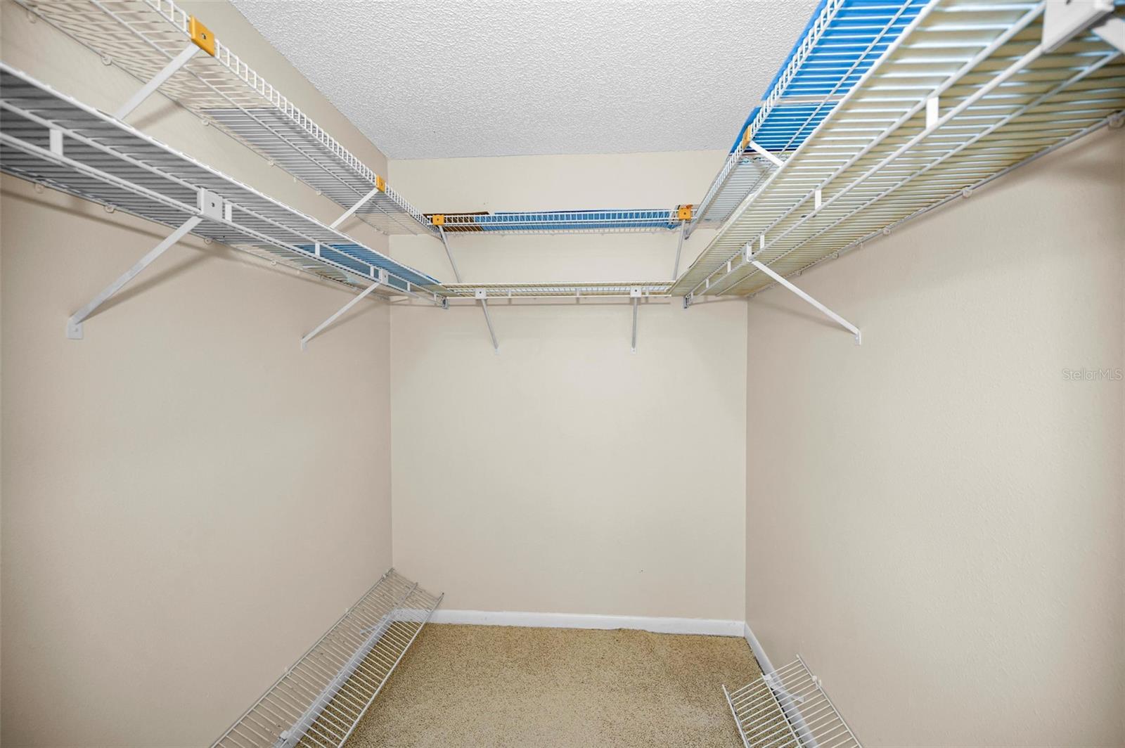 Image 37 of 53 For 3213 Sandy Ridge Drive