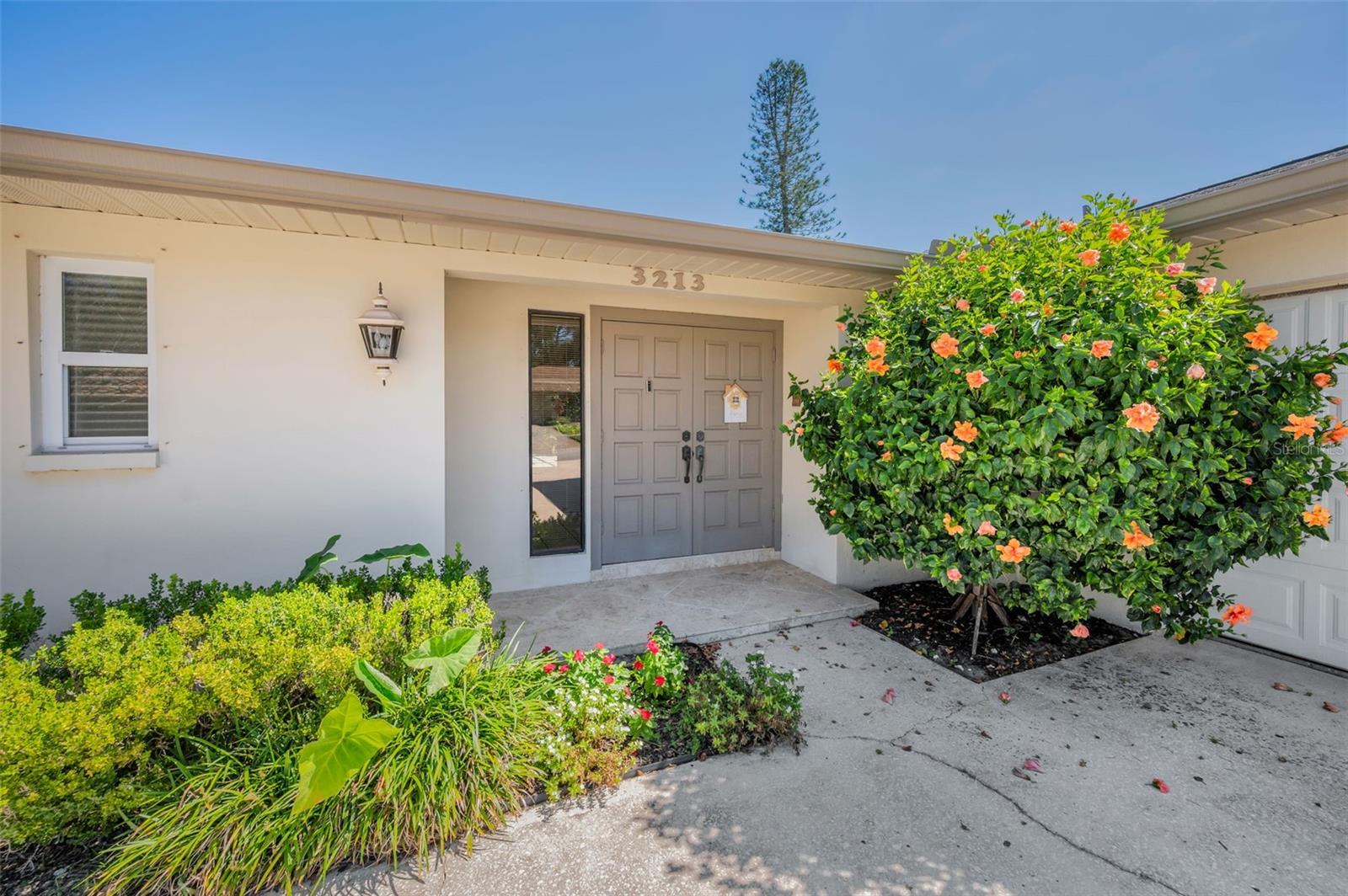 Image 6 of 53 For 3213 Sandy Ridge Drive