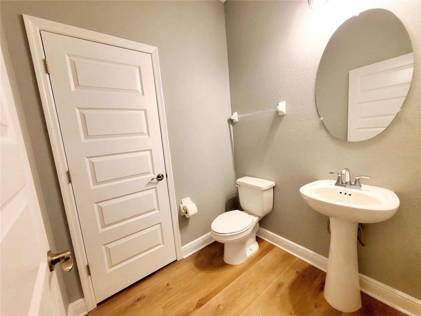 Image 17 of 47 For 12676 Rangeland Boulevard