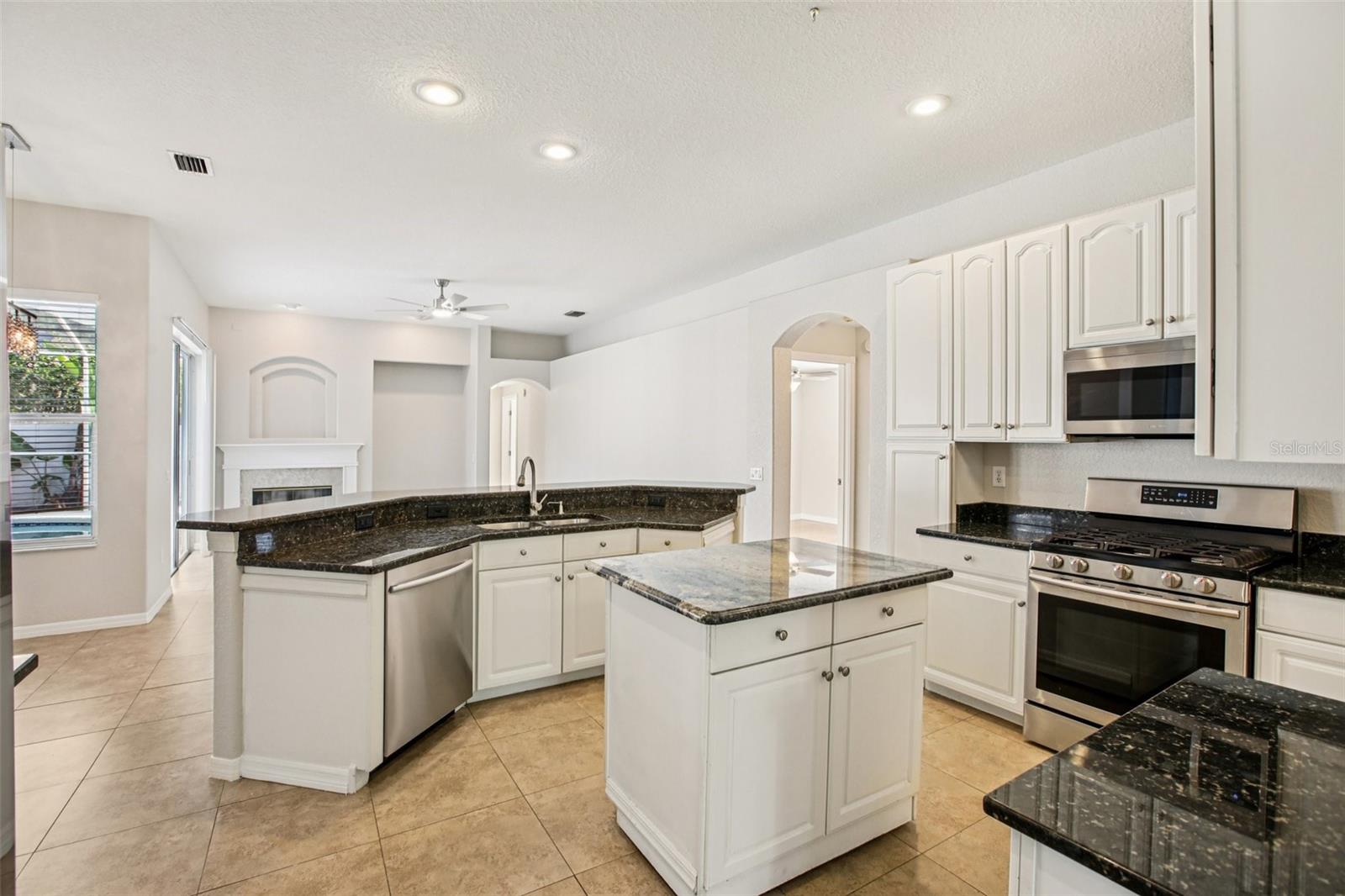 Image 9 of 46 For 7224 Yardley Way