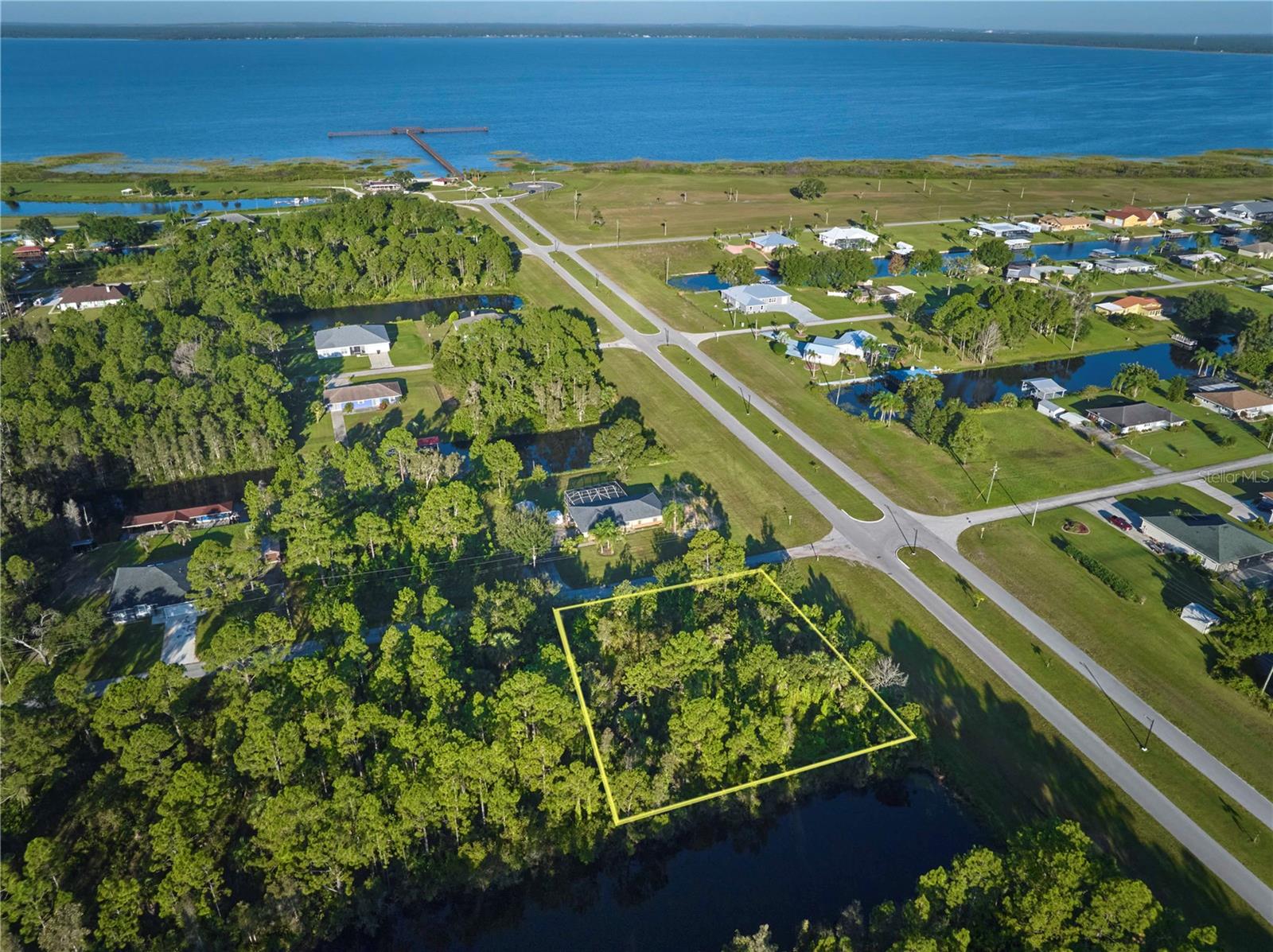 Details for 2 Amaryllis Drive, INDIAN LAKE ESTATES, FL 33855