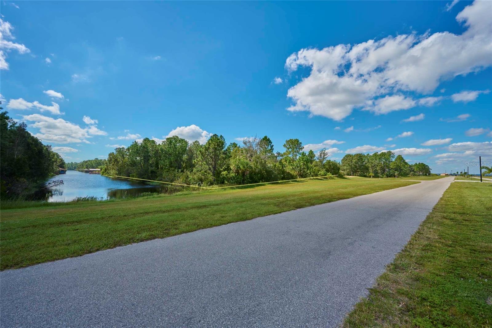 Image 9 of 9 For 2 Amaryllis Drive