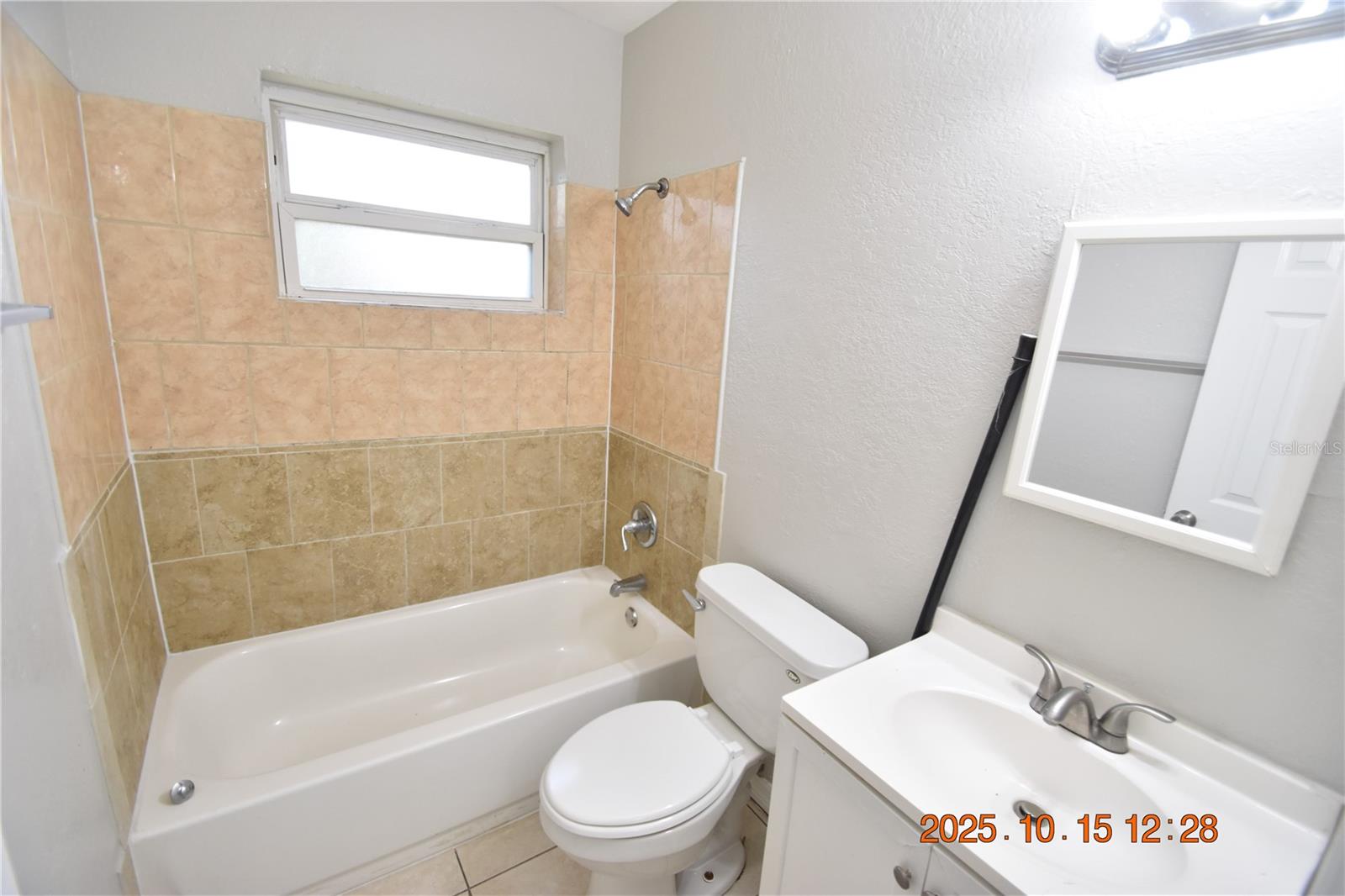 Image 18 of 31 For 9496 84th Street