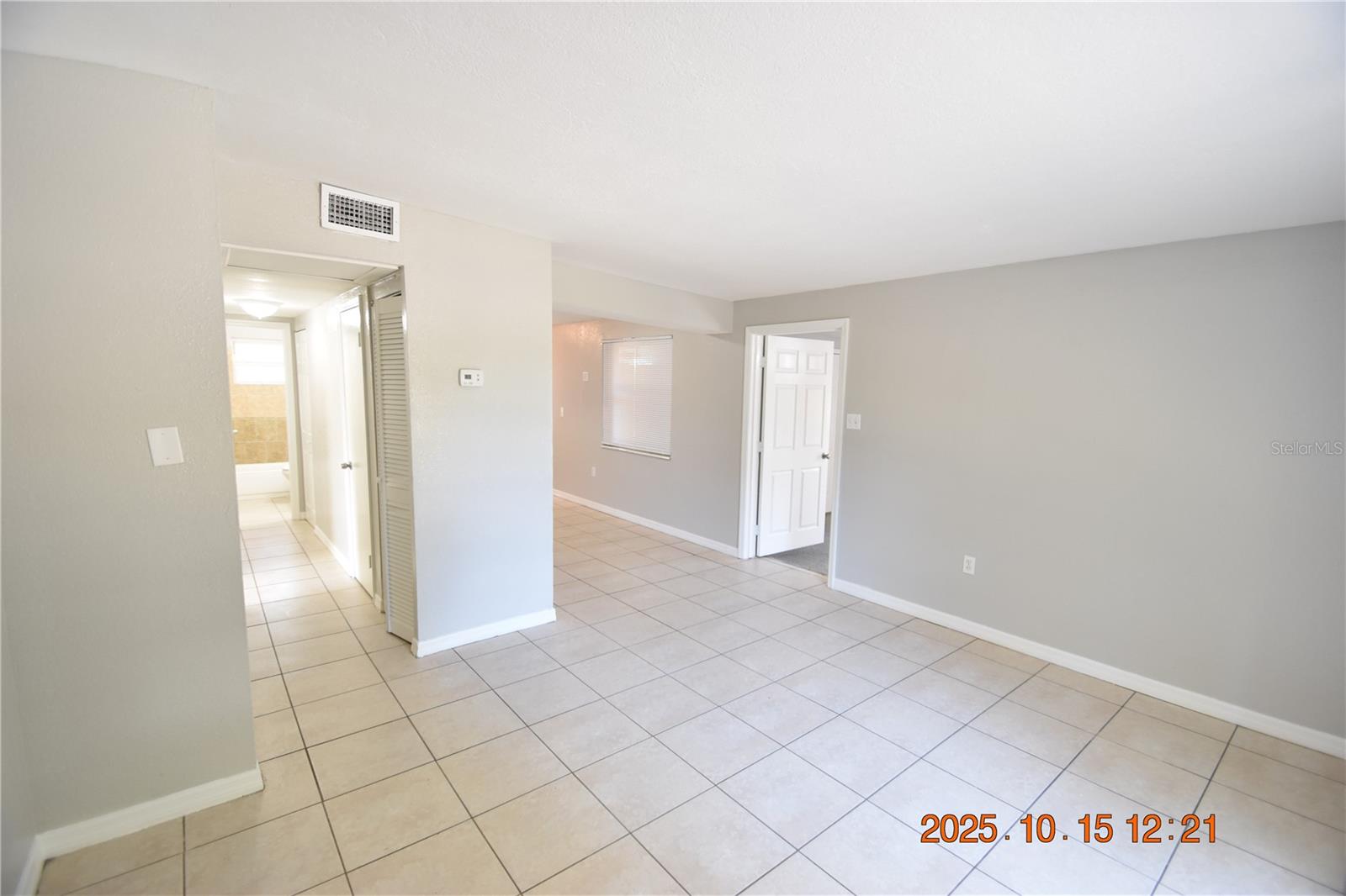 Image 4 of 31 For 9496 84th Street