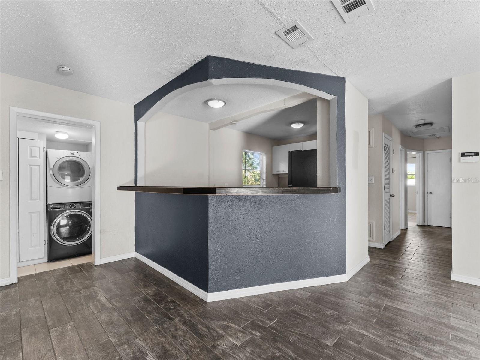 Image 11 of 38 For 1311 Lemon Street