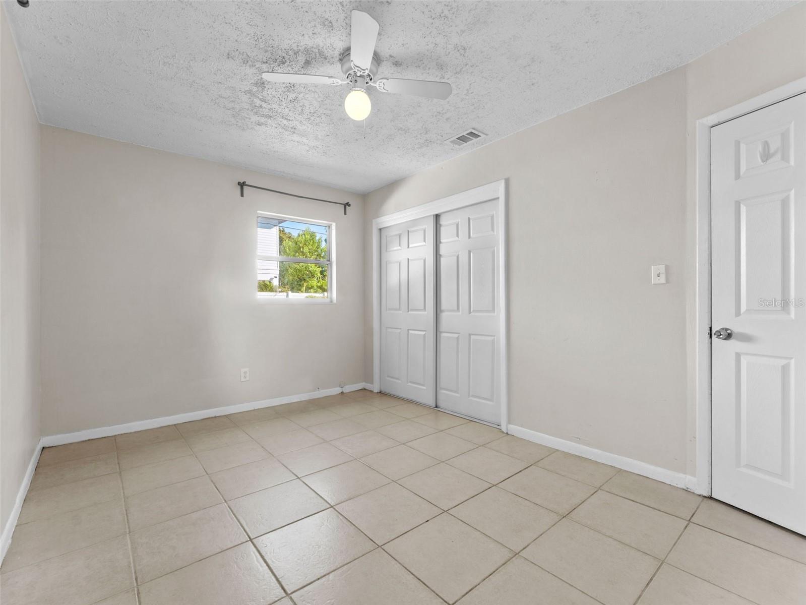 Image 16 of 38 For 1311 Lemon Street