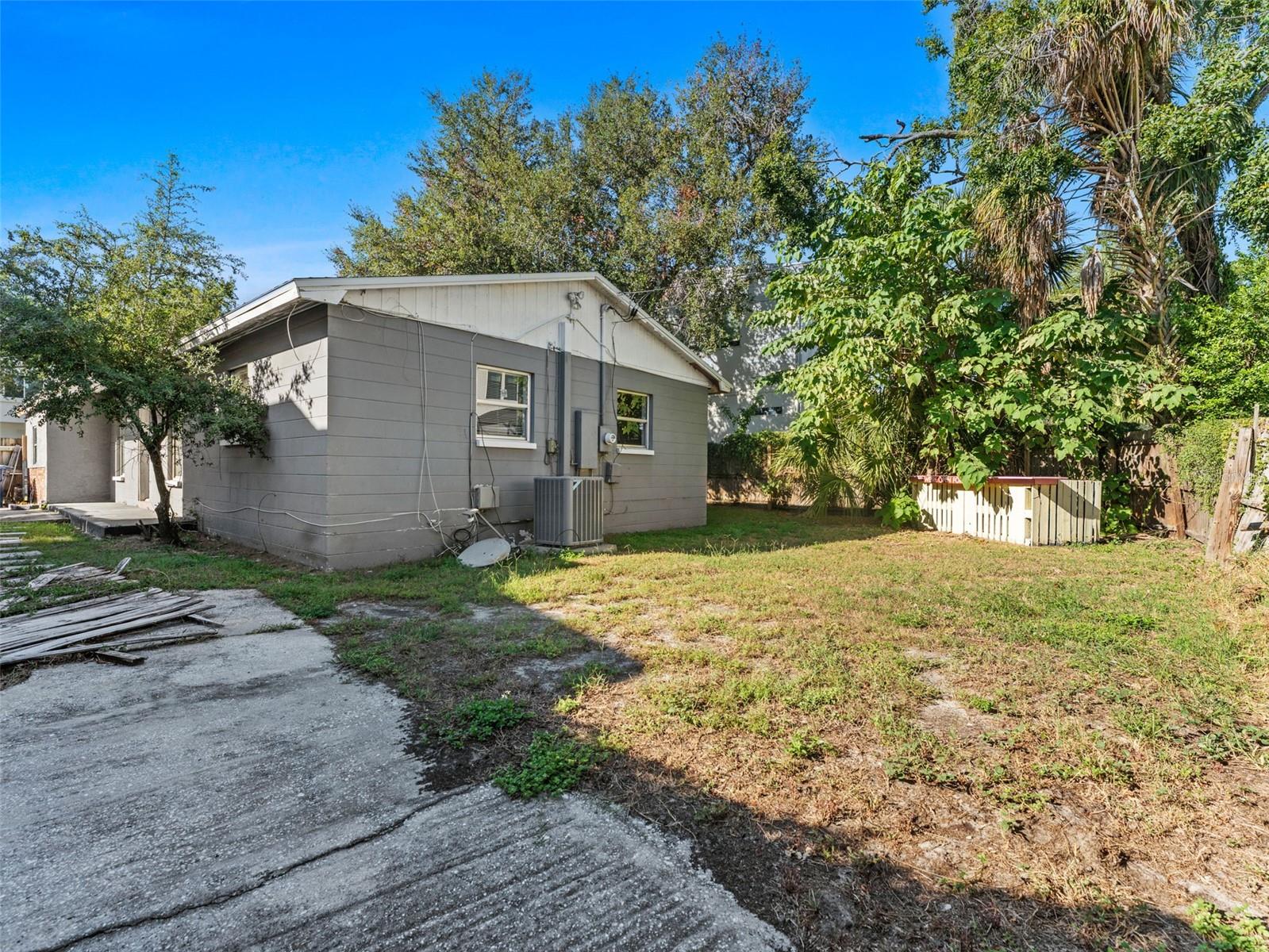 Image 29 of 38 For 1311 Lemon Street