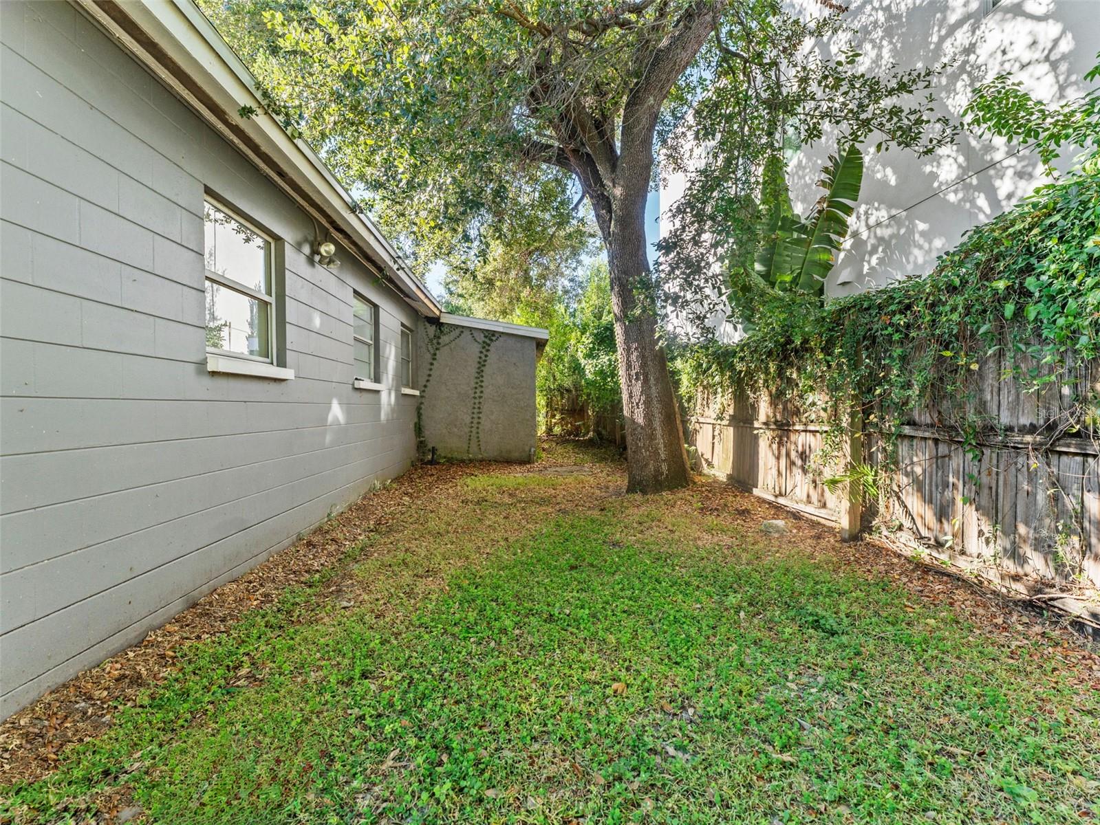 Image 31 of 38 For 1311 Lemon Street