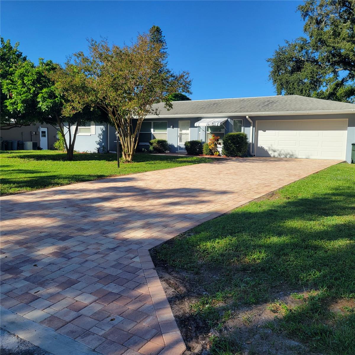 Details for 11596 Oval Drive E, LARGO, FL 33774