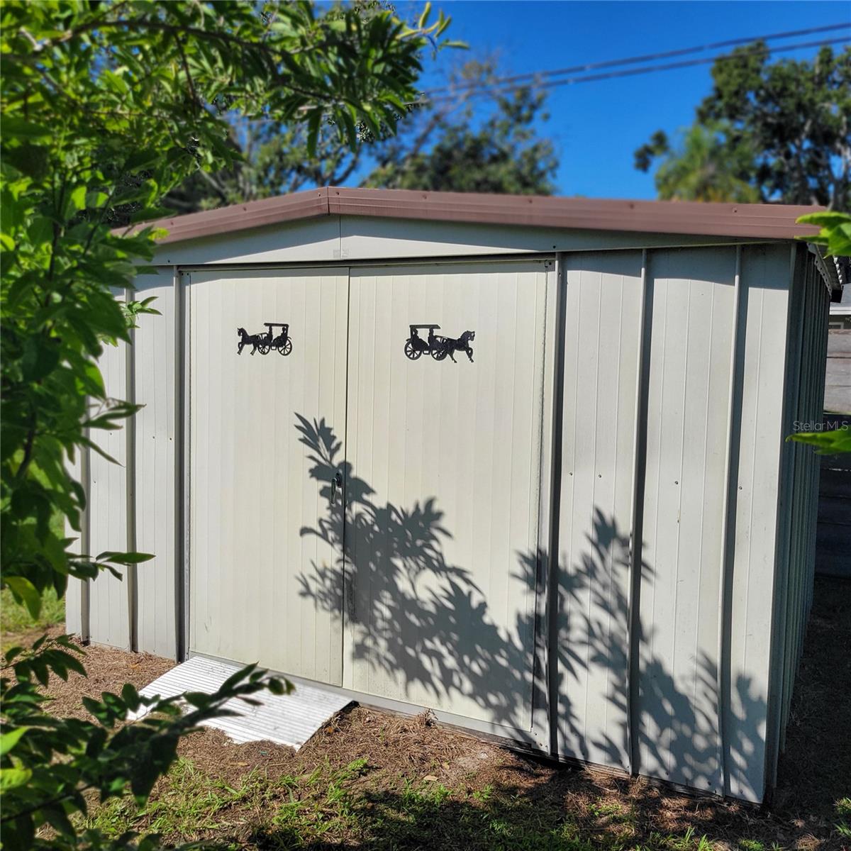 Image 51 of 65 For 11596 Oval Drive E