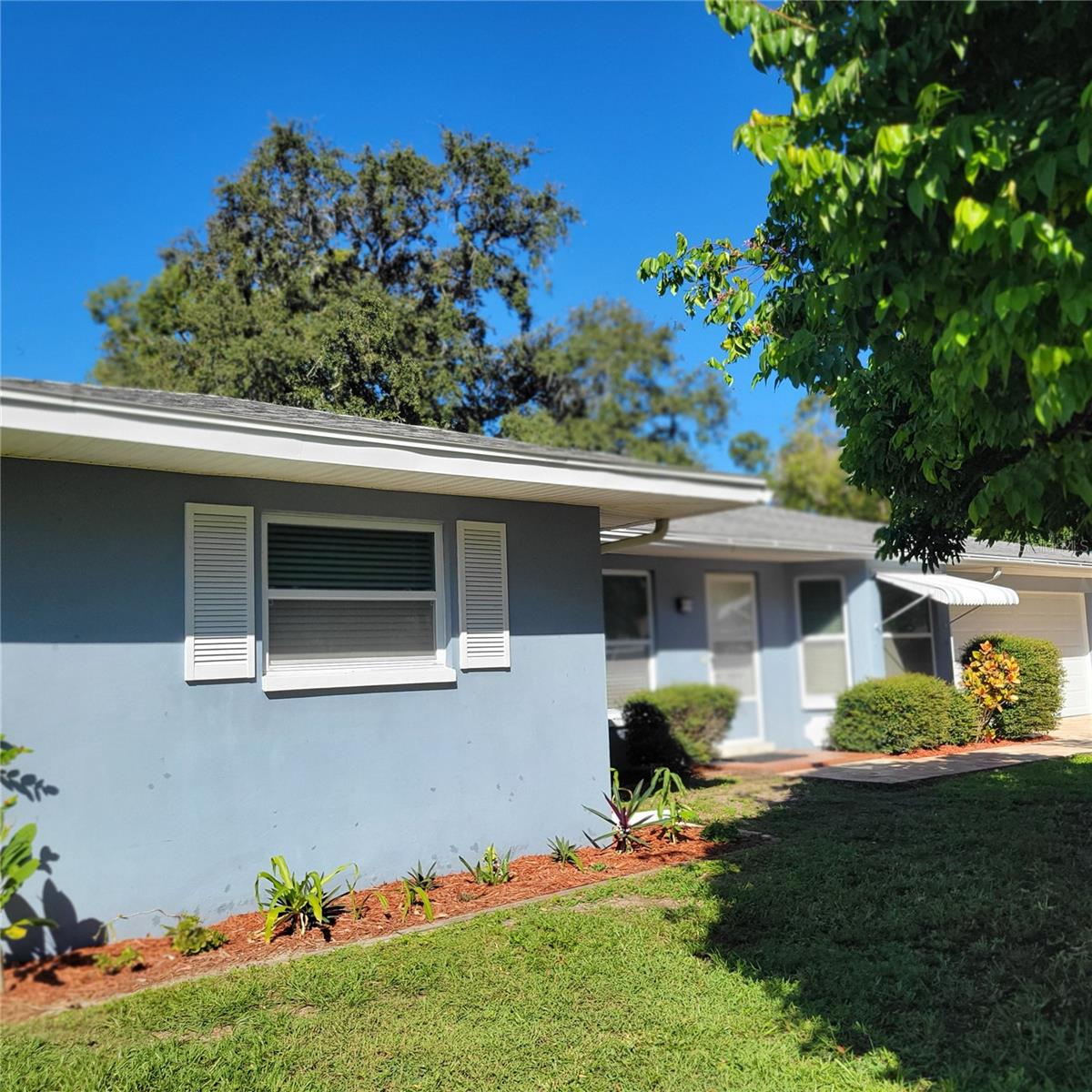 Image 58 of 65 For 11596 Oval Drive E