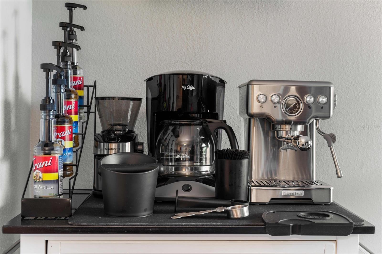 Image 14 of 24 For 8303 Palm Park 312