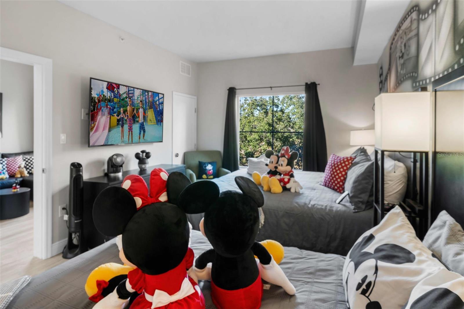 Image 18 of 24 For 8303 Palm Park 312