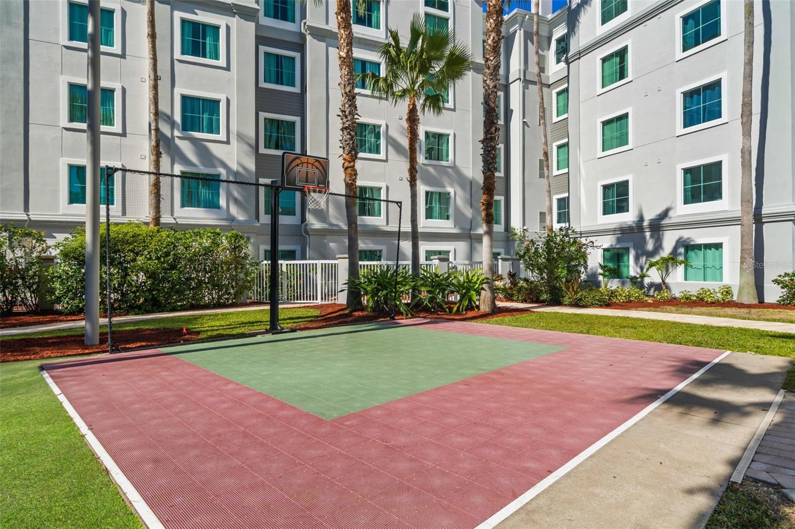 Image 4 of 24 For 8303 Palm Park 312