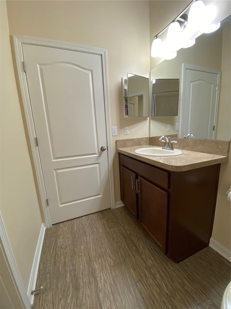 Image 15 of 32 For 1706 Trailwater Street