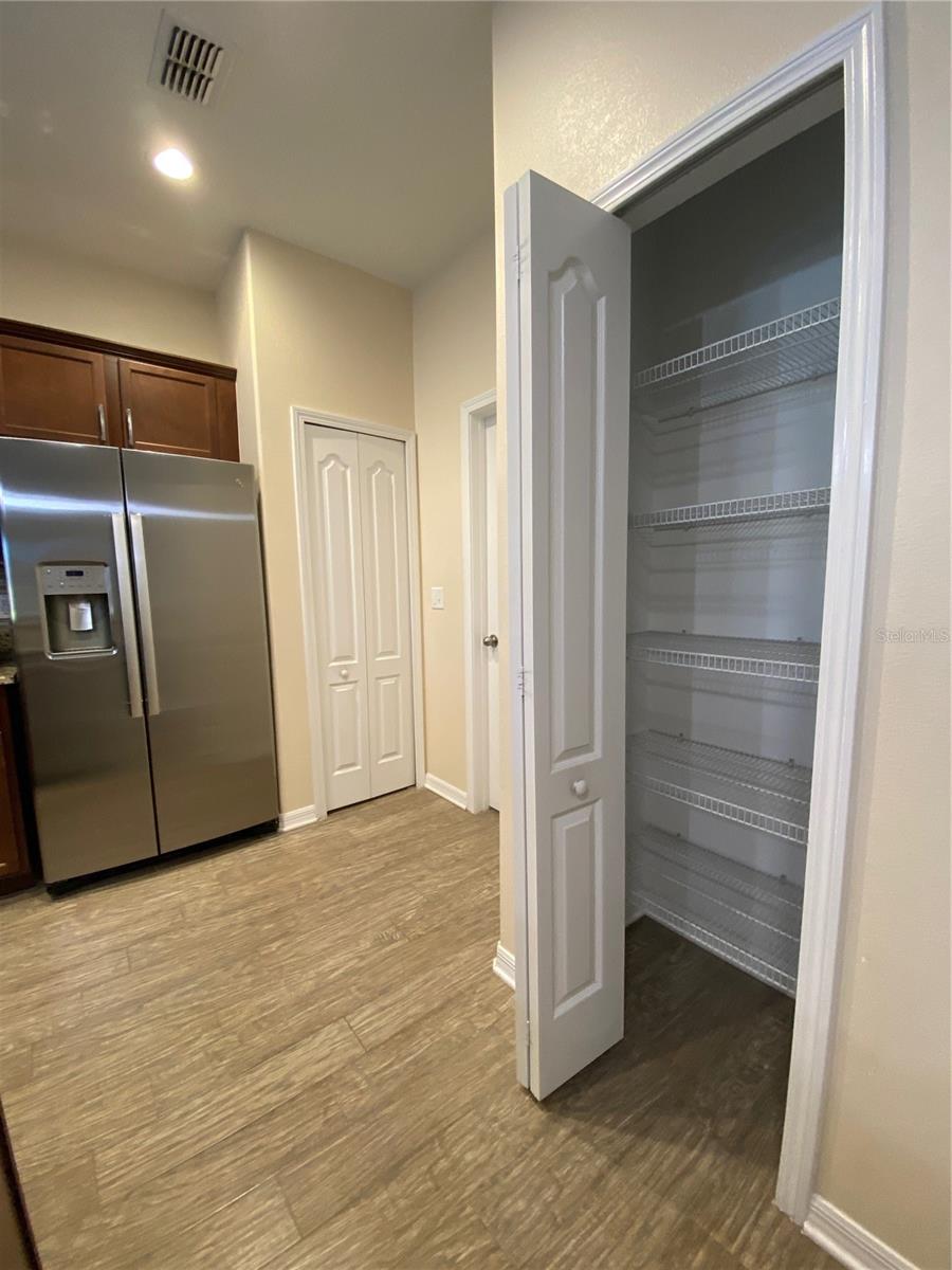 Image 9 of 32 For 1706 Trailwater Street