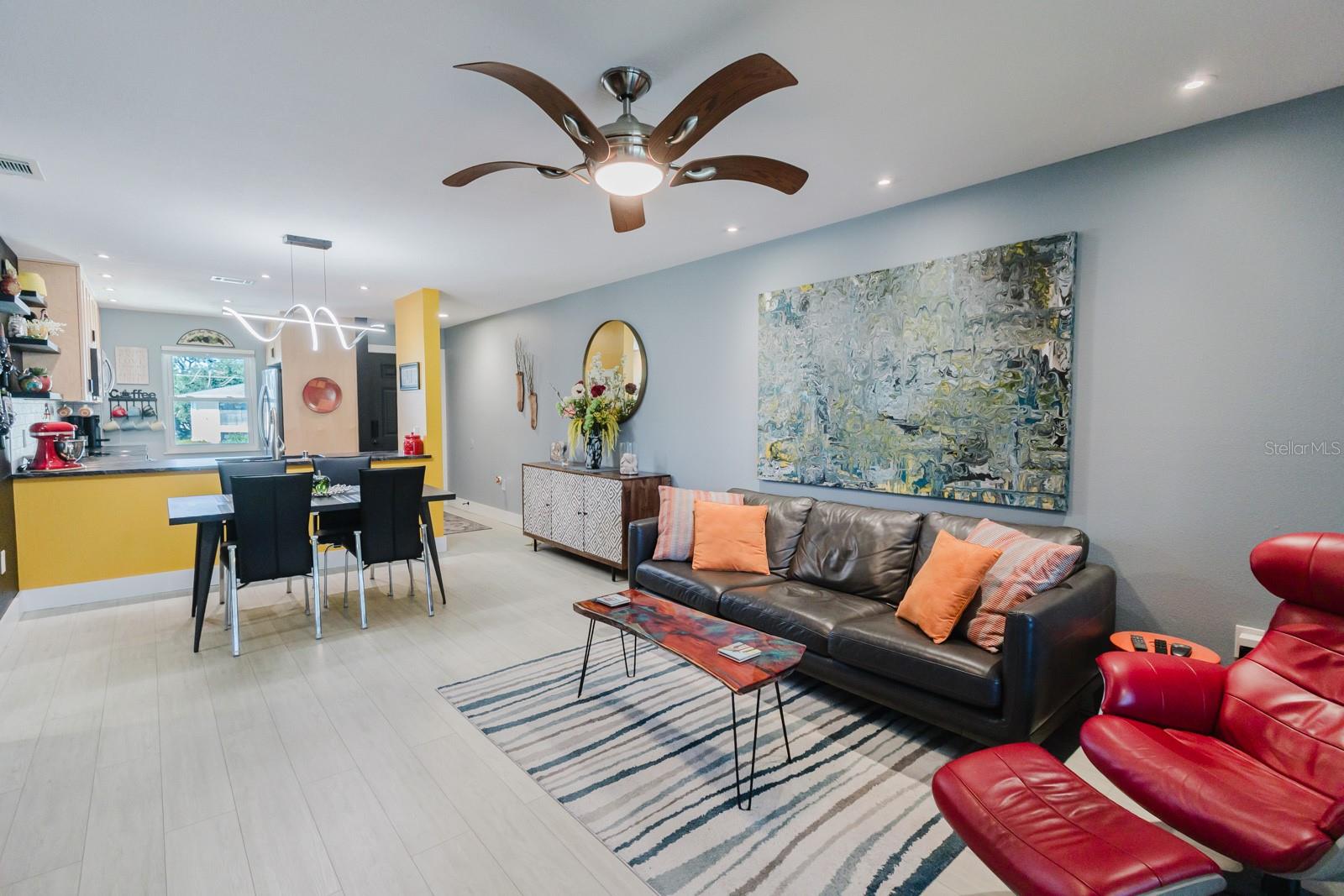 Listing photo id 22 for 3001 58th Avenue S 108