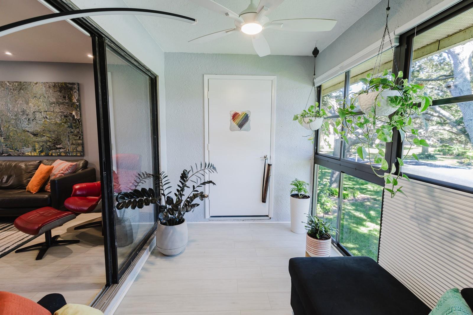 Listing photo id 25 for 3001 58th Avenue S 108