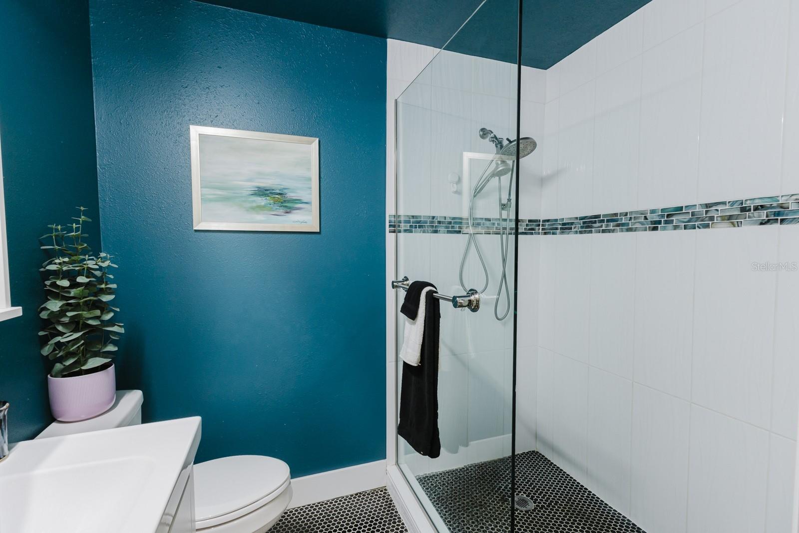 Listing photo id 36 for 3001 58th Avenue S 108