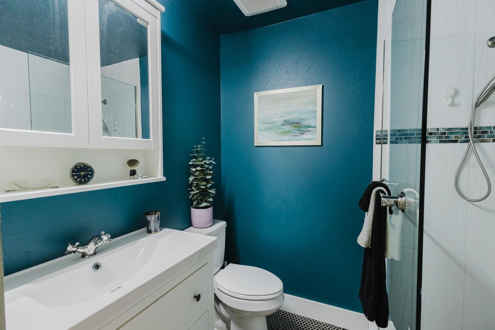Listing photo id 38 for 3001 58th Avenue S 108