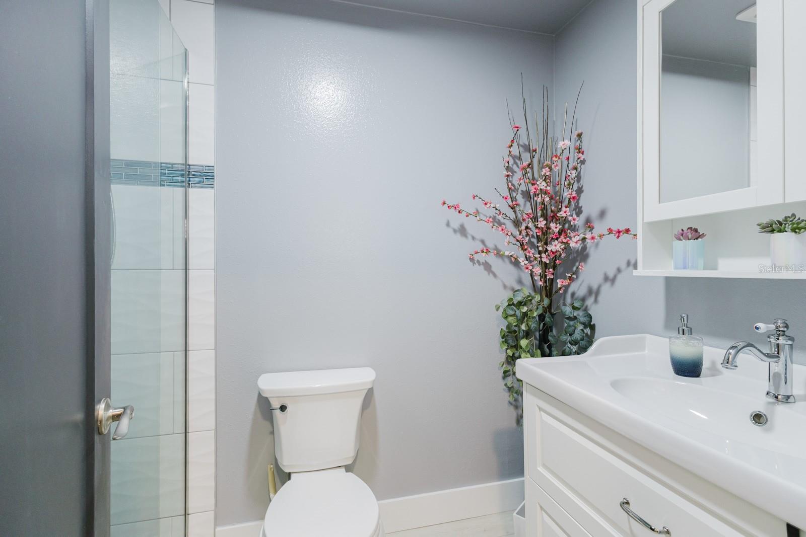 Listing photo id 44 for 3001 58th Avenue S 108