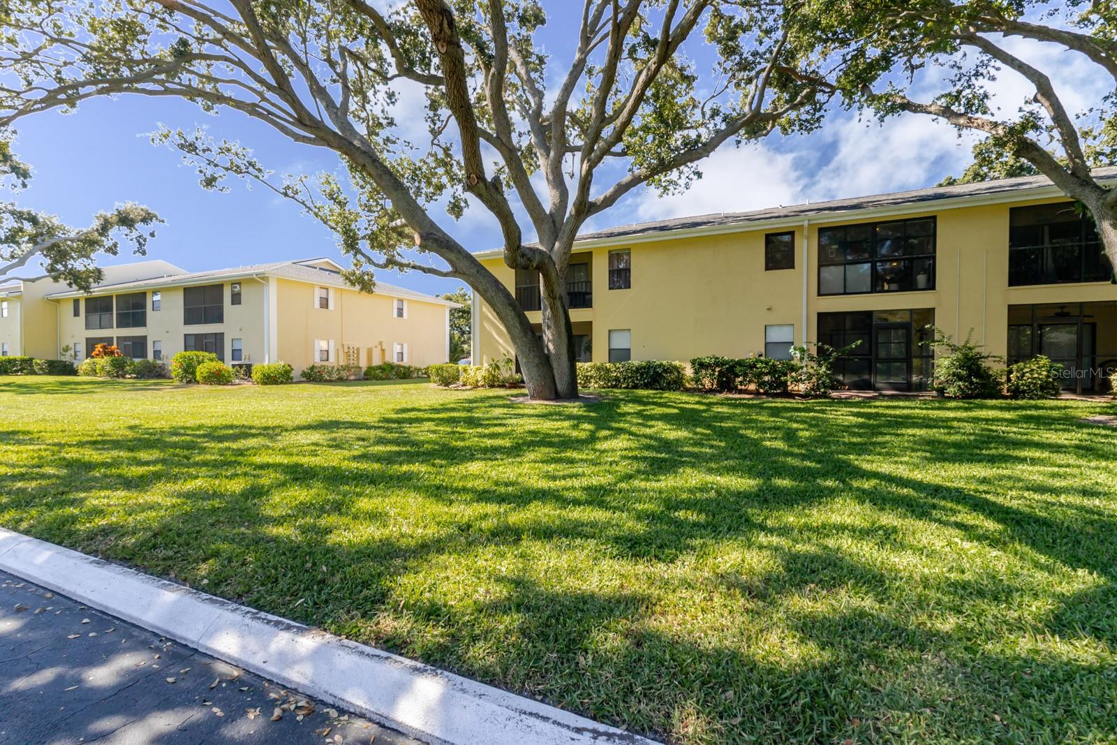 Listing photo id 57 for 3001 58th Avenue S 108
