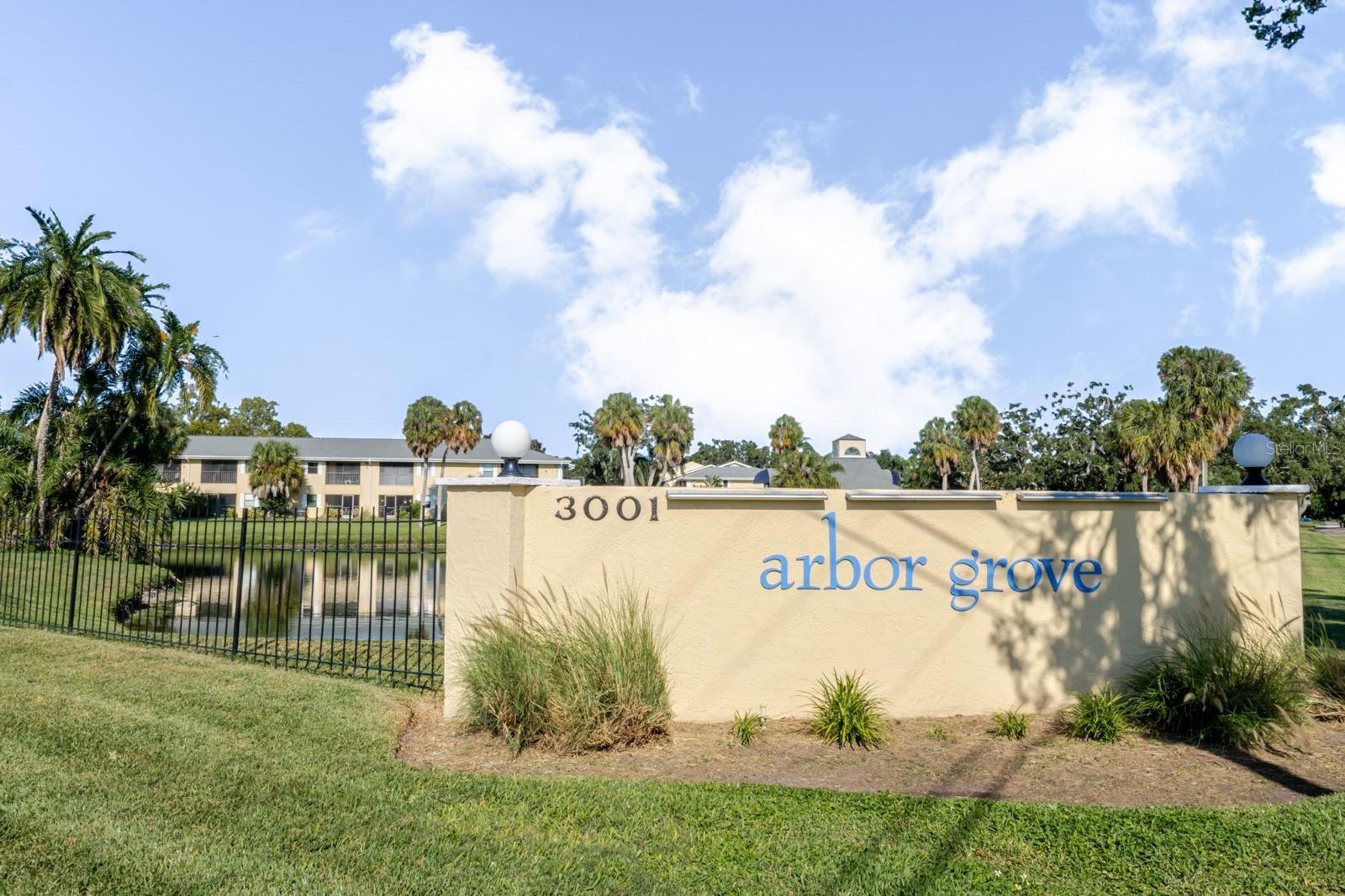 Listing photo id 65 for 3001 58th Avenue S 108