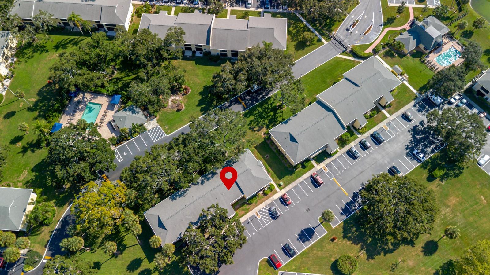 Listing photo id 66 for 3001 58th Avenue S 108