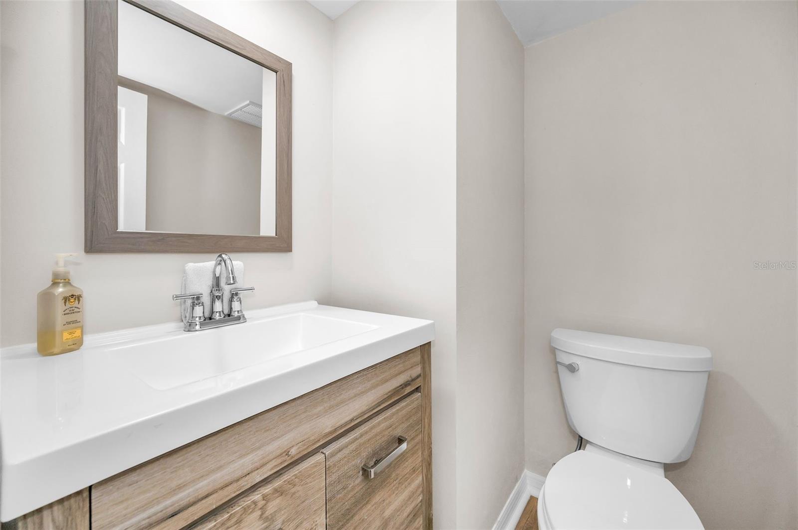 Image 27 of 44 For 1655 Highland Avenue D241