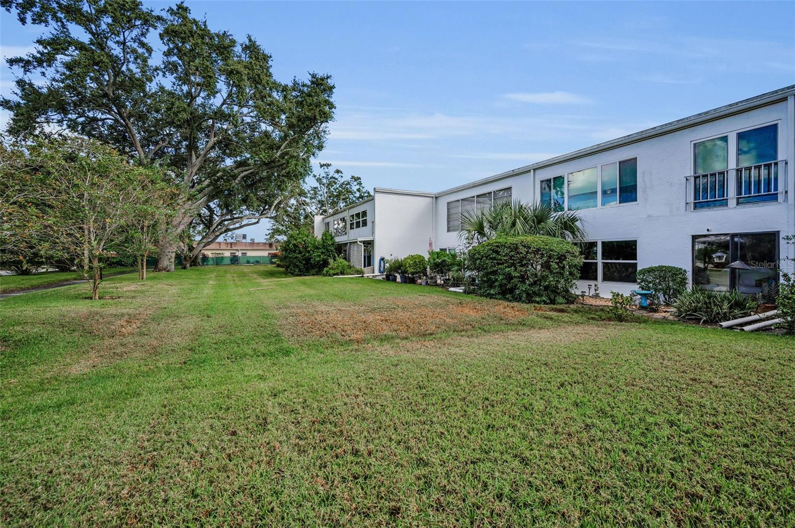 Image 29 of 44 For 1655 Highland Avenue D241