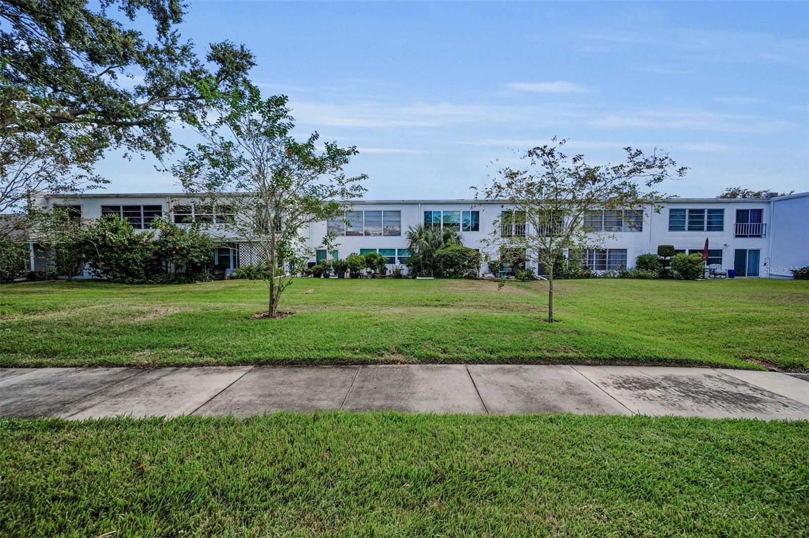 Image 30 of 44 For 1655 Highland Avenue D241