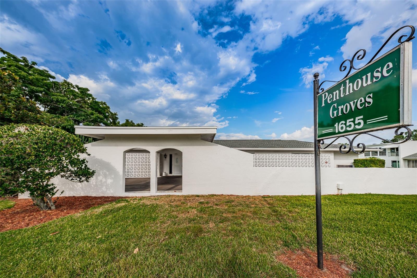 Image 31 of 44 For 1655 Highland Avenue D241