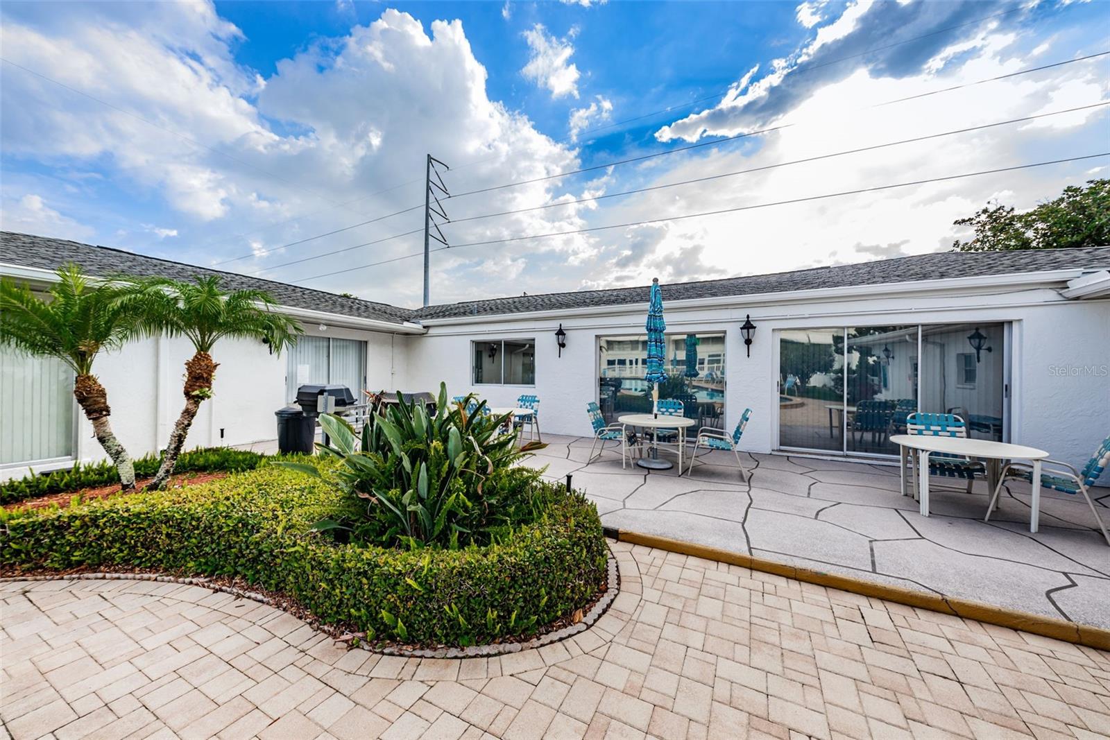 Image 33 of 44 For 1655 Highland Avenue D241