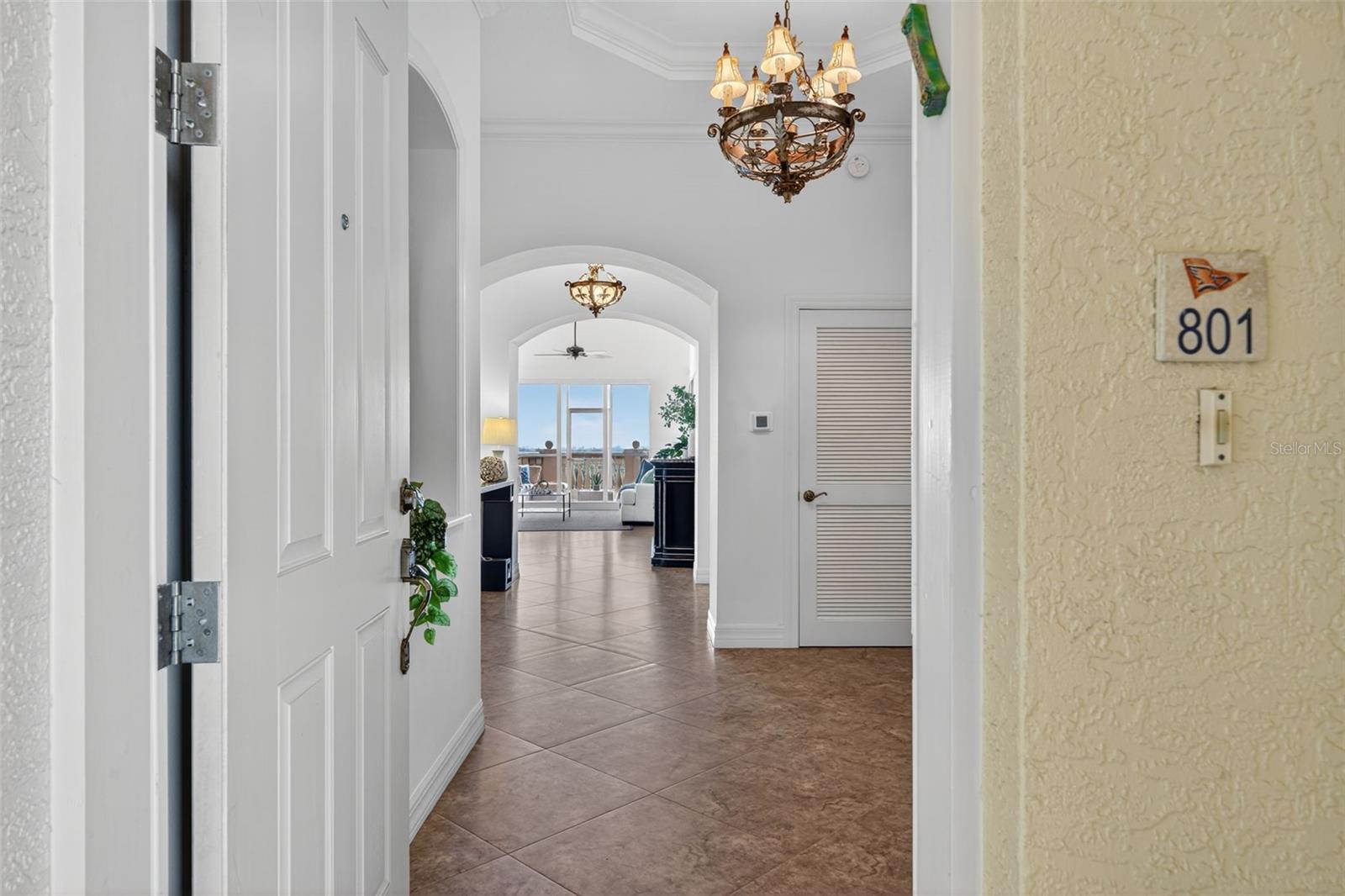 Image 11 of 96 For 5531 Cannes Circle 801