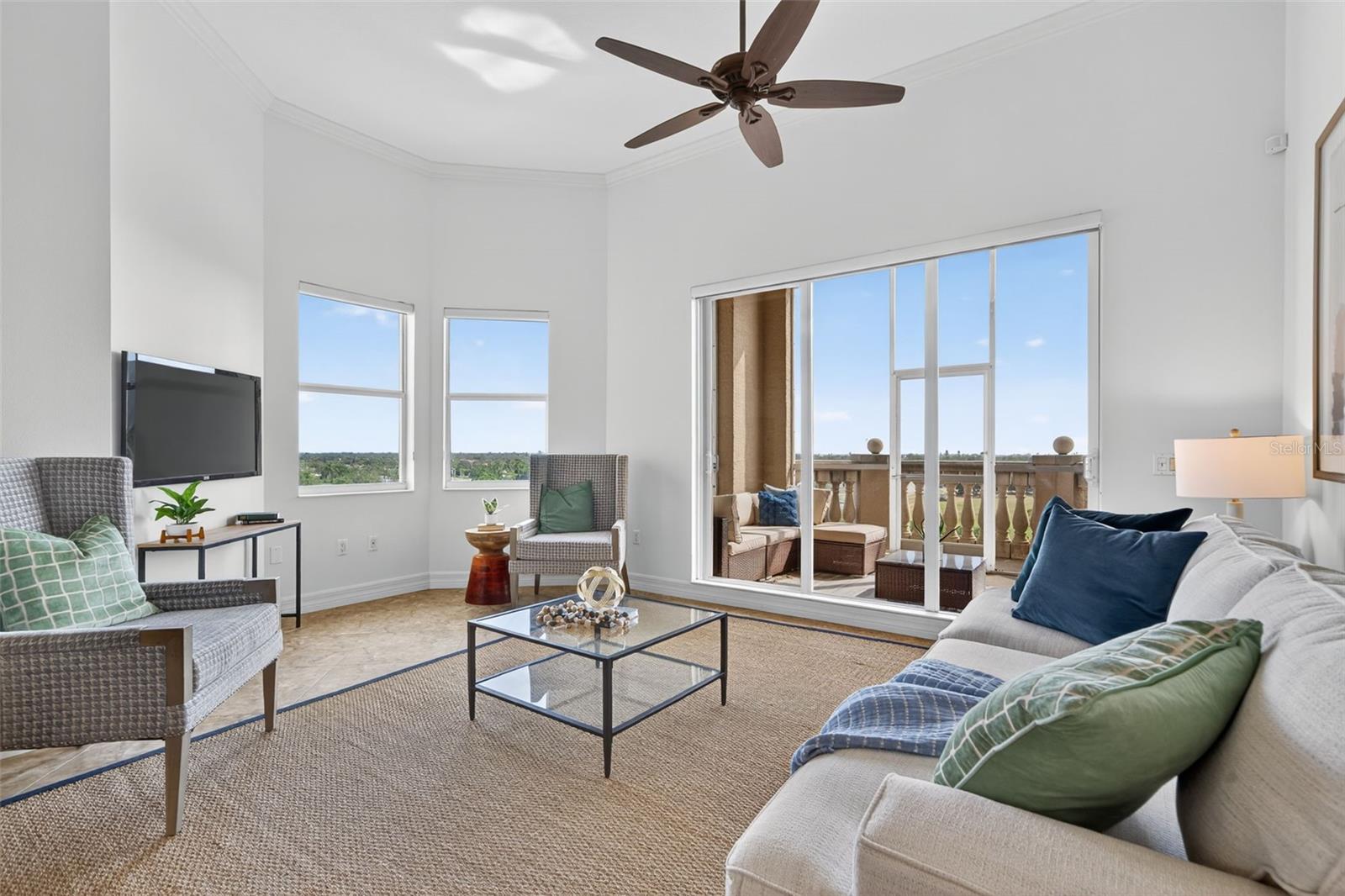 Image 20 of 96 For 5531 Cannes Circle 801