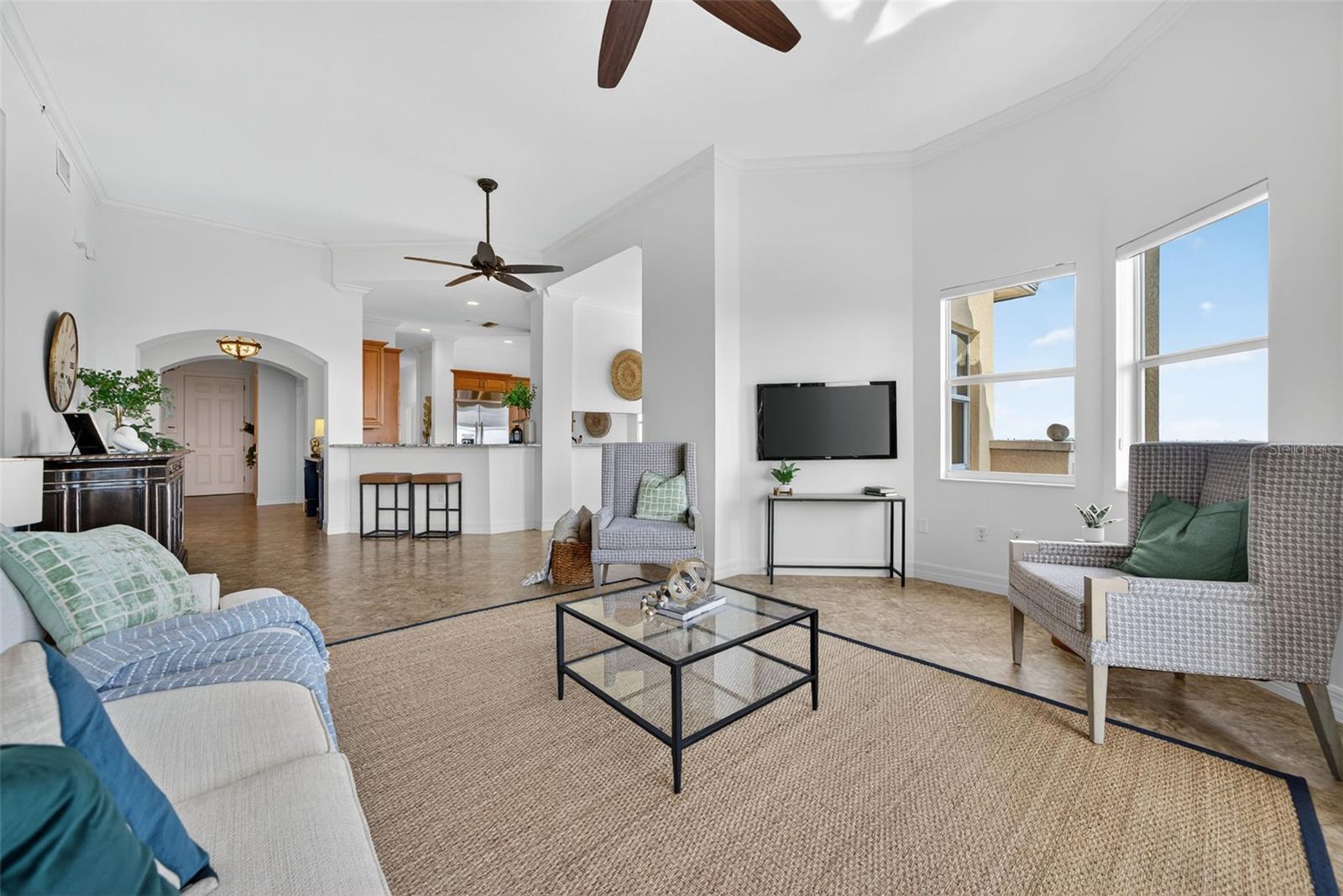 Image 22 of 96 For 5531 Cannes Circle 801