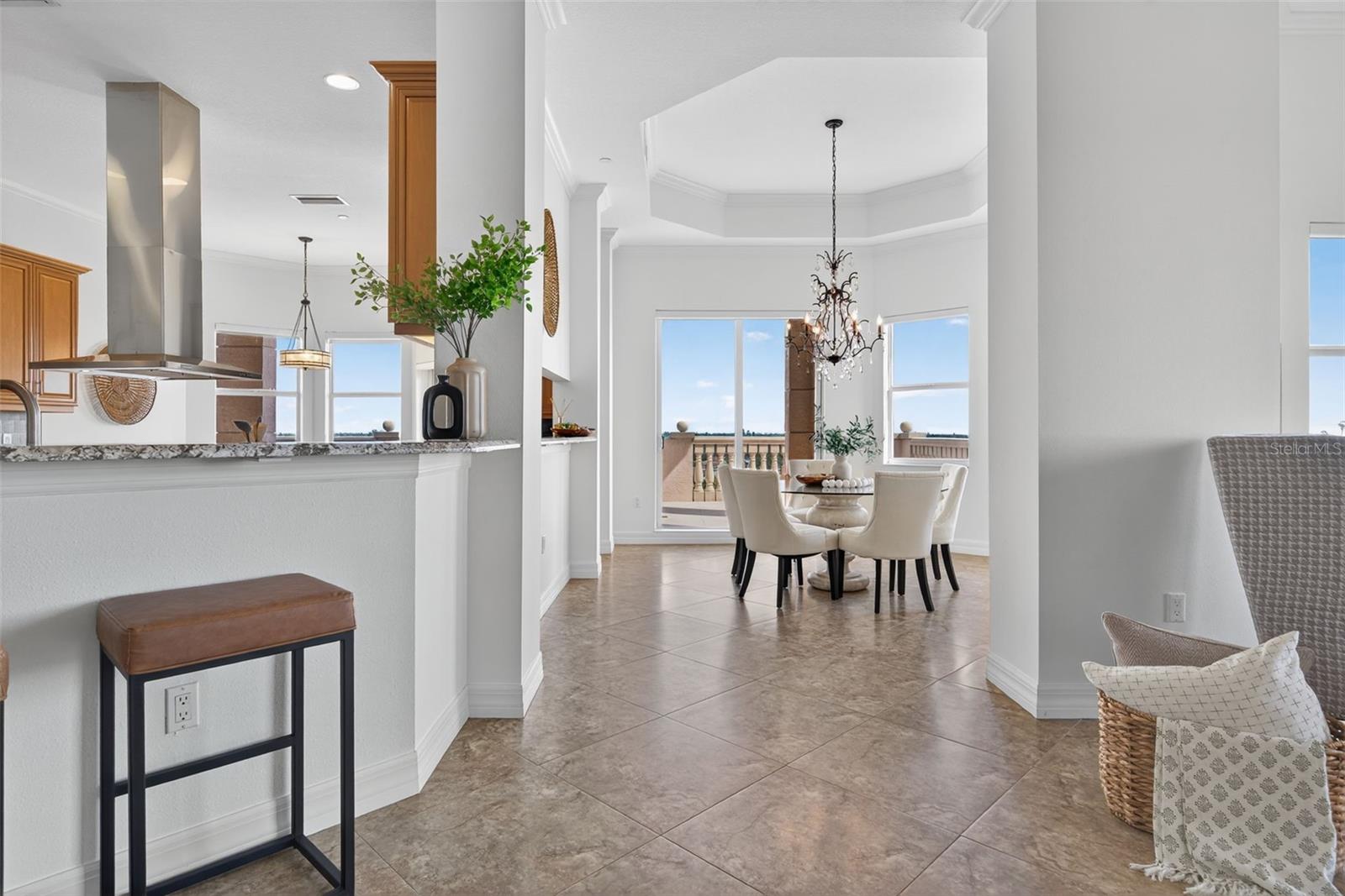 Image 25 of 96 For 5531 Cannes Circle 801