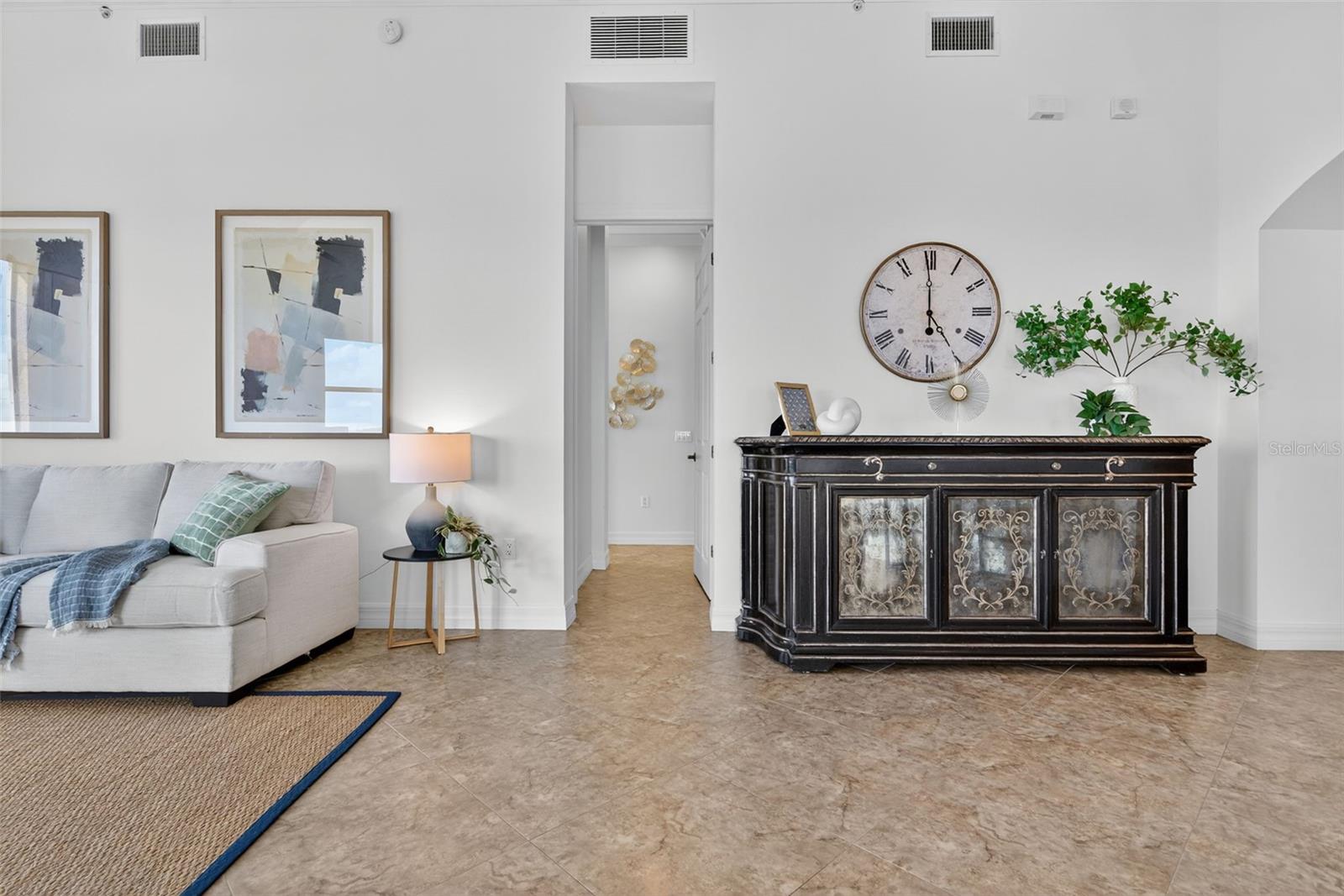 Image 36 of 96 For 5531 Cannes Circle 801